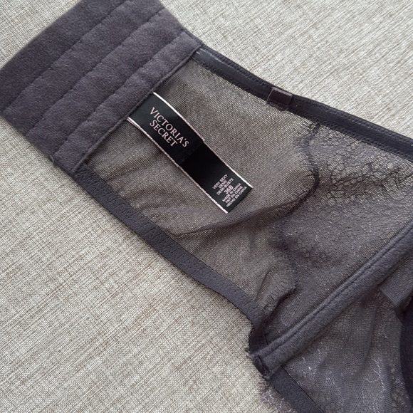 Victoria’s Secret Very Sexy Strapless Demi‎ purple lace longline corset size 36B - Picture 6 of 8